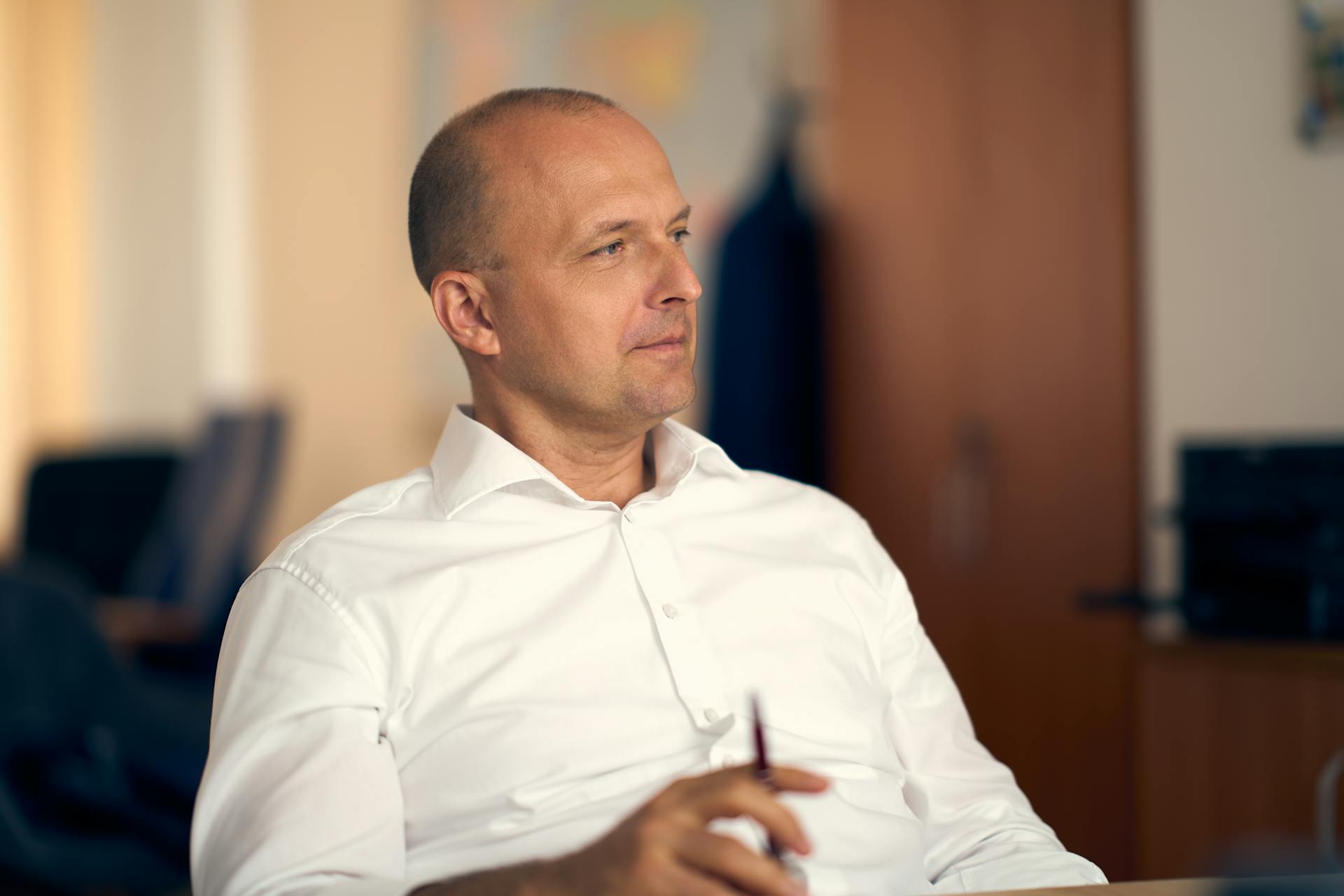 How CEOs Should Think About AI